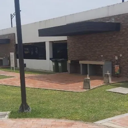 Aqualina Orange Girardot Apartment Exterior photo
